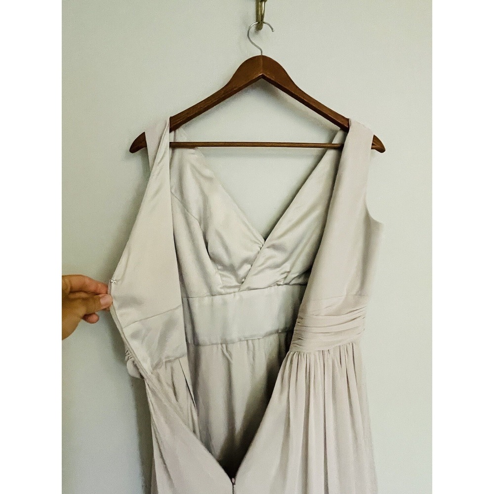 Dressy Collection Draped Chiffon Formal Sleeveless Front Slit Maxi Dress Size 6 - Picture 7 of 13